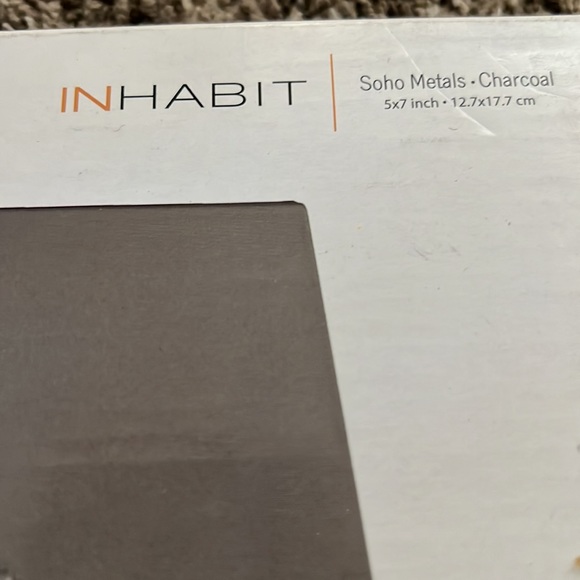 2 frames 🖼 - Picture 4 of 4